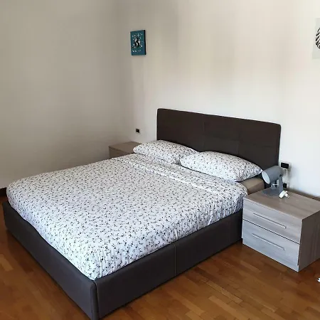 Hny Guest house